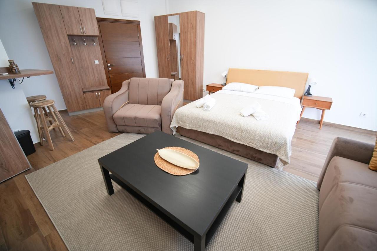 Prenociste Sole Aparthotel Vranje Exterior foto